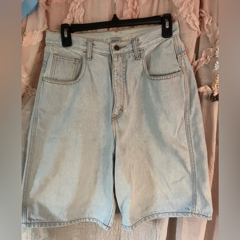 Vintage Zena Light Wash Denim Shorts Classic mom shorts